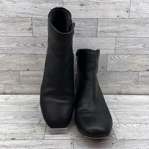 Clarks Chartli Valley Black Leather Block Heel‎ Bootie Women Size 8.5M